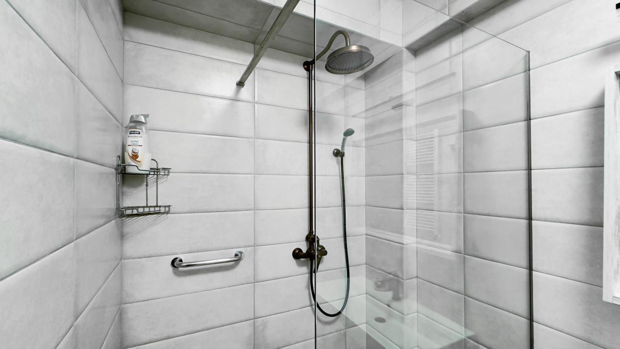 Business Class Apartments In The City Center Chisinau Exterior photo